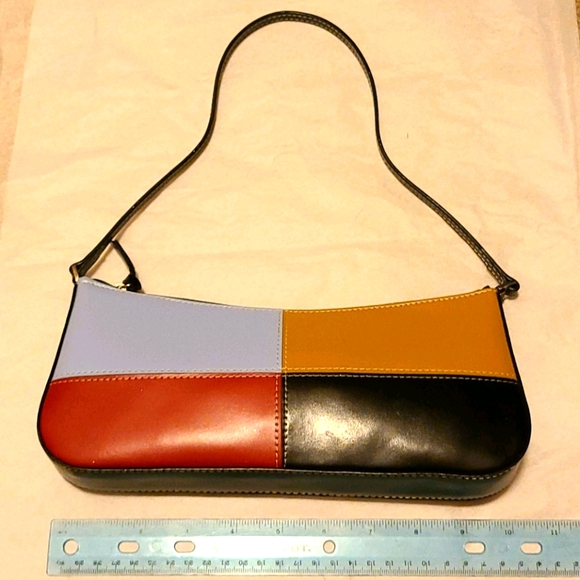 Small Purse - Picture 2 of 3